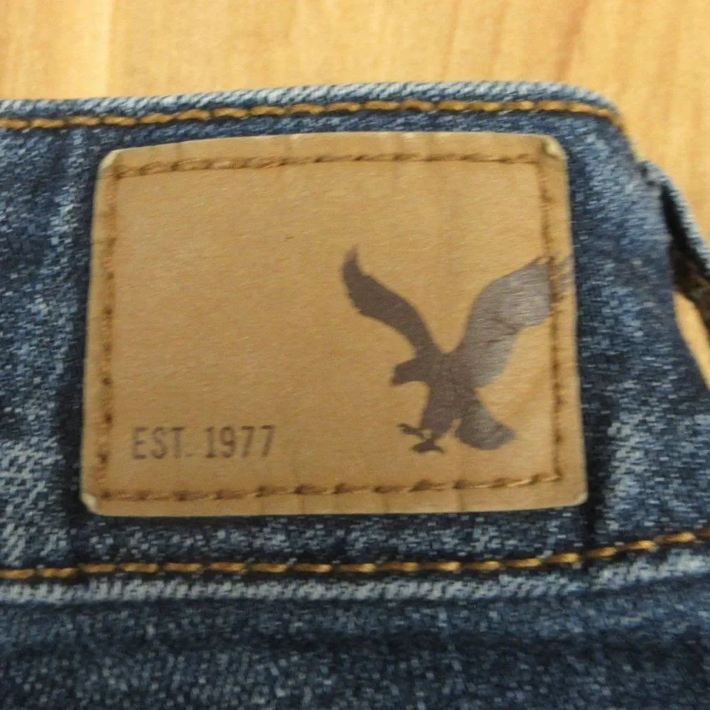 AMERICAN EAGLE Super Stretch‎ Jean Shorts Size 4 Frayed Raw Hem Blue Denim Jorts